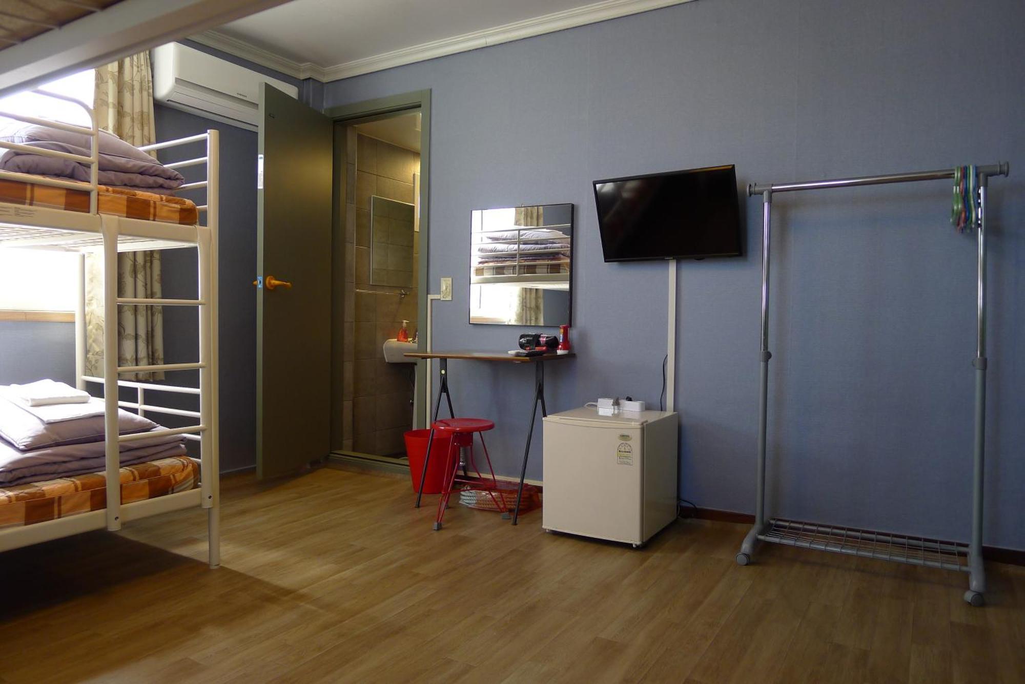 The House Hostel Sokcho Room photo